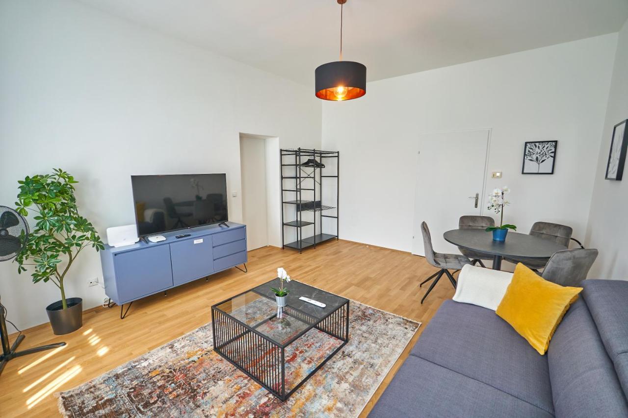 Trendy Apartment 2 Zimmer Zentral Gelegen Viyana Dış mekan fotoğraf